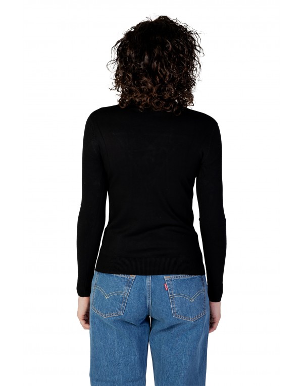 GUESS WOMEN KNITWEAR