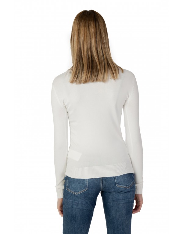 GUESS WOMEN KNITWEAR